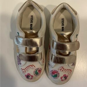 Steve Madden Kids' Groovy White and Gold Sneakers